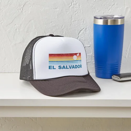Vista 6 de CafePress Sombrero de camionero retro con palmera de El Salvador