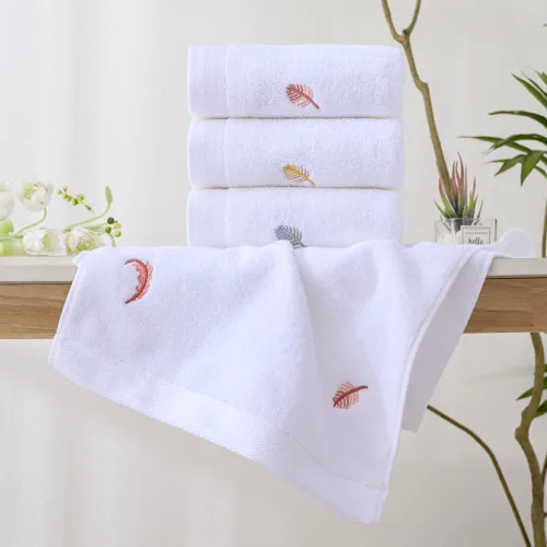 Vista 6 de YiLUOMO Gold Feathers Embroidered Elegant White Hand Towels Super Soft 100% Cotton Highly Absorbent Decorative Hand Towel Set for Bathroom Hotel &