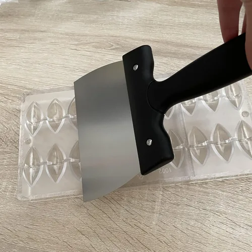 Vista 4 de Goldbaking Espátula de recubrimiento para raspador de chocolate raspador de masa de acero inoxidable (pequeña)