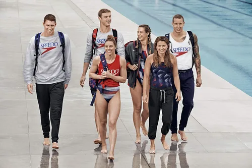 Vista 5 de Speedo Sudadera con capucha y cremallera completa para mujer, para abrigar