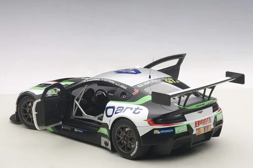 Vista 5 de Autoart Aston Martin V12 Vantage Bathurst Carrera de resistencia de 12 horas 2015 # 97 A. Macdowall/D. O'Young/S. Mucke 1/18 Model Car