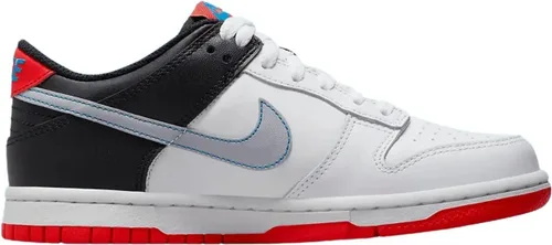 Vista 681 de Nike Kid's Dunk Low Sneaker