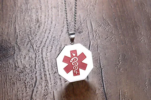 Vista 5 de VNOX Collar con colgante personalizado de acero inoxidable con grabado personalizado para identificación de alerta médica de emergencia para hombres