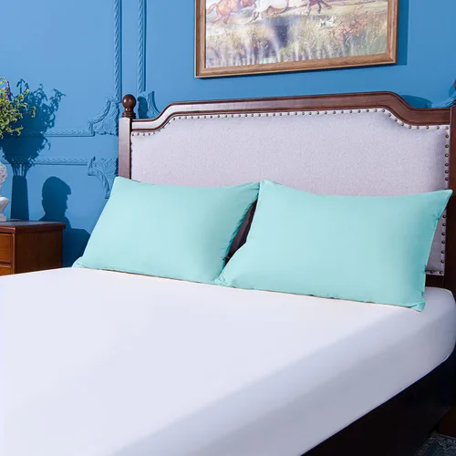 Vista 4 de NTBAY Juego de fundas de almohada estándar, paquete de 2 fundas de almohada de microfibra cepillada de 20 x 26 pulgadas, suaves, sin arrugas