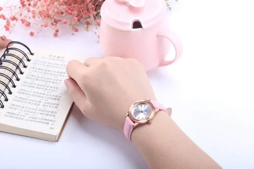 Vista 2 de TUOTISI Girls Watches Ladies Watch for Gift Students Watches for Girls Ages 11-15 Simple Japanese Movement Casual Leather Band Watches for Ladies