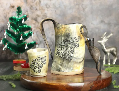 Vista 3 de Taza de Cuerno Vikingo para Beber, 16-20oz Vaso de Chupito y Abrebotellas Regalos Vikingos Especiales Únicos Hechos a Mano para Hombres y Mujeres