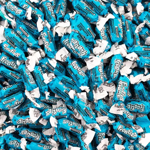 Vista 4 de Tootsie Roll Frooties - Caramelos masticables de frambuesa azul, 38.8 onzas (paquete de 2)