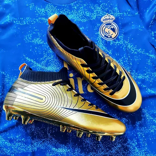 Vista 4 de Botines de fútbol de grado profesional botas de fútbol unisex de alta calidad con picos y suelas de suela dorada para entrenamiento en exteriores e