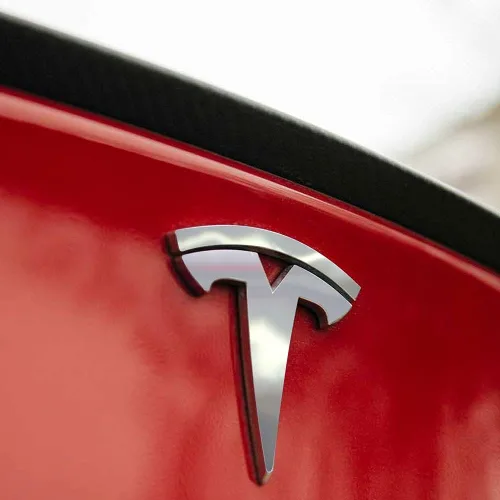 Vista 45 de IPG Compatible con Tesla Modelo 3 Juego de calcomanías (Set de 9 logotipos) Adhesivos para personalizar tu vehículo