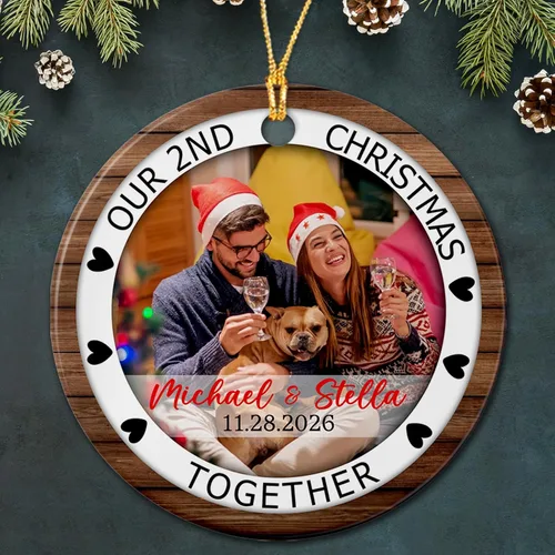 Vista 13 de Adorno de cerámica personalizado para parejas comprometidas, pájaros de Navidad 2025, adorno de cerámica de pájaros de compromiso, regalos