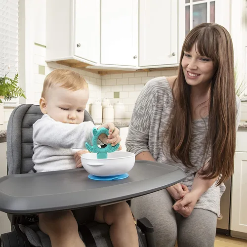 Vista 6 de Dr. Brown's Cucharas de alimentación para niños pequeños, paquete de 6, cuenco de succión antideslizante, paquete de 2 y Milestones™ Cheers360™ Taza