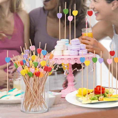 Vista 6 de JtmyAota Paquete de 100 palillos de dientes de frutas, palillos de bambú en forma de corazón, palillos de bambú natural para aperitivos, pastel