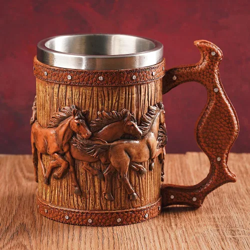 Vista 7 de Taza de cerveza con calavera vikinga, jarra de cerveza de acero inoxidable con doble asa, taza de café medieval, regalo medieval, taza de esqueleto