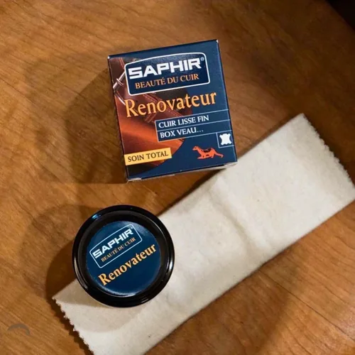 Vista 5 de SAPHIR Beauté du Cuir Renovateur - Cleans, Nourishes, Protects and Shines - with Chamois Cleaning Cloth