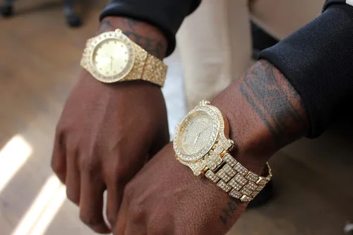 Vista 2 de Techno Pave Men's 45mm Iced Diamond Roman Dial Watch - Quartz Movement Dorado