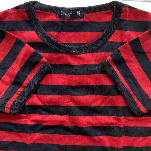 Vista 5 de Ezsskj Camiseta de Pugsley Addams para niños, camiseta de rayas negras y blancas para Halloween, disfraces de ladrón de bancos, camisetas novedosas