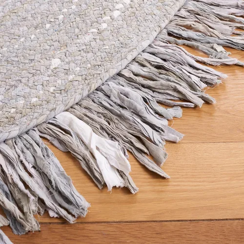 Vista 4 de SAFAVIEH Alfombra de la Colección Trenzada - 4' x 6' Ovalada, Gris Claro, Hecha a Mano Boho con Flecos de Algodón Reversible, Ideal para Áreas