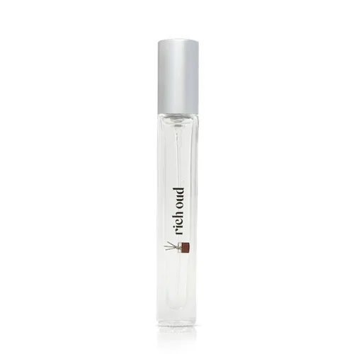 Vista 25 de Just Juice - Las noches de hoguera de The Summer I Turned Pretty - Perfume de especias cálidas y vainilla tostada para mujeres y hombres - 0.3 oz
