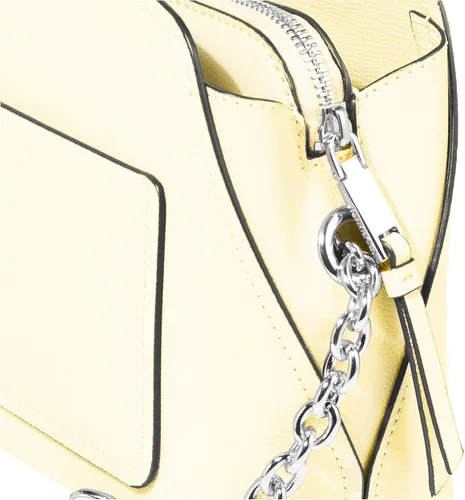 Vista 5 de Calvin Klein Hailey Micro Pebble Triple Compartment Chain Crossbody