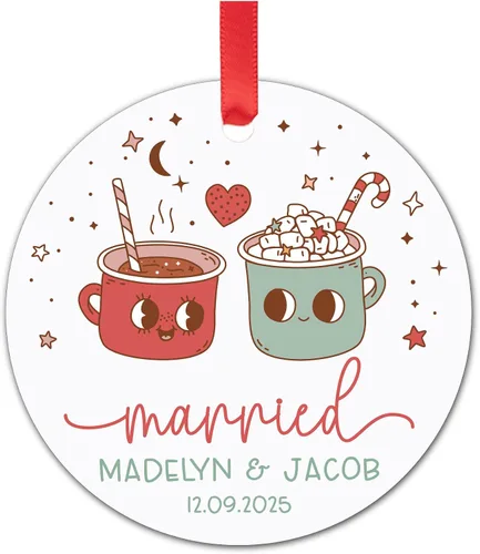Vista 11 de Yippee Daisy Adorno de campamento personalizado – 10º aniversario para él y ella – 10 años casados juntos – Adorno de Navidad para parejas – 2025