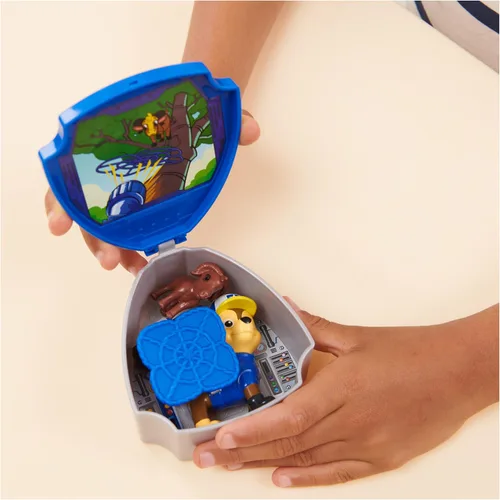 Vista 5 de Paw Patrol, Big Truck Pups Chase Figura de acción con dron de rescate con clip, cápsula del centro de comando y amigo animal, juguetes para niños