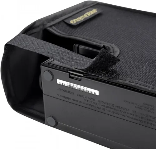 Vista 4 de eXtremeRate Cubierta antipolvo de nailon negro, forro suave y limpio, funda impermeable antiarañazos para Nintendo Switch y Switch OLED Dock de carga