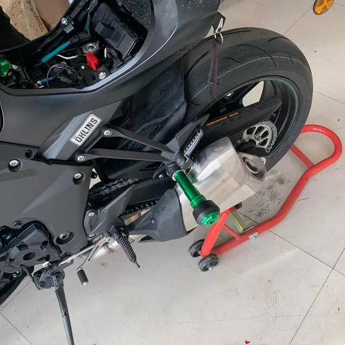 Vista 6 de Accessoires Protección contra caídas Deslizador de escape compatible con KTM DUKE 390, RC390, DUKE250, DUKE200, ADV 390, DUKE 390 250 200 (negro)
