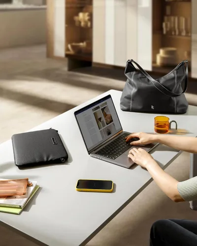 Vista 3 de tomtoc Bolsa de mano para laptop, bolsa de hombro resistente al agua de 15.6 pulgadas, gran capacidad con una funda separada para computadora