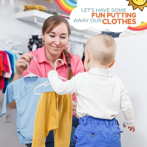 Vista 5 de Perchas de plástico para niños de 12 pulgadas, paquete de 10 unidades, fabricadas en los Estados Unidos, capacidad de 5 libras, perchas para ropa