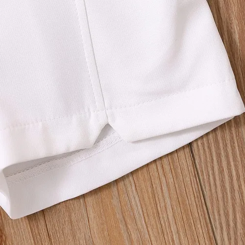 Vista 6 de Conjunto de 2 piezas de ropa de verano para niños y niñas pequeñas, con hombros descubiertos, con volantes, pantalones cortos de mezclilla rasgados