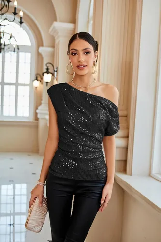 Vista 4 de GRACE KARIN Blusas brillantes de lentejuelas de un hombro para mujer, con purpurina asimétrica fruncida, adelgazante, camisas de fiesta brillantes