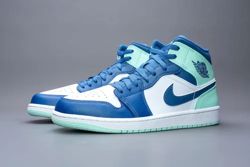 Vista 5 de Nike Men's Air Jordan 1 Mid Sneaker