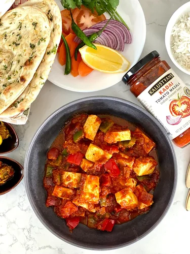 Vista 4 de Kalustyan's Salsa a fuego lento de curry indio de tomate, trae a casa los sabores de la comida india con esta versátil salsa india a base de tomate