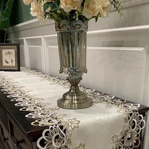 Vista 4 de AMZALI Corredores de mesa de macramé para fiesta, 70 pulgadas de encaje floral bordado rectangular bufanda para cómoda decoración de mesa para boda