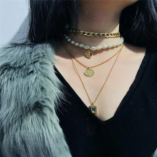 Vista 2 de Colgante de moneda de 2022 para mujer, collar de perlas y colgantes