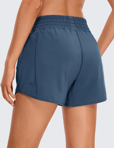 Vista 2 de CRZ YOGA Pantalones cortos para correr de cintura alta para mujer de 4 pulgadas, forro de malla, ligeros, para gimnasio, deportes, entrenamiento