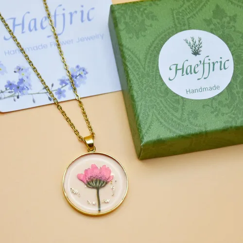 Vista 6 de Pressed Flower Necklace Gift for Women Personalized Handmade Necklaces Birth Flower Necklace