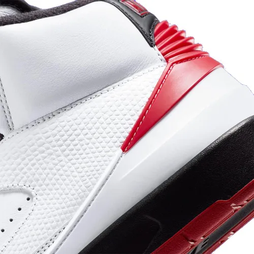 Vista 7 de Air Jordan 2 Chicago, BlancoRojoNegro (WHITEVARSITY RED-BLACK)