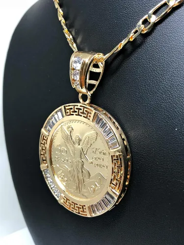 Vista 5 de Fran & Co. Moneda chapada en oro Centenario Mexicano Moneda 50 Pesos Cadena Colgante CZ Oro Cadena 26", Metal