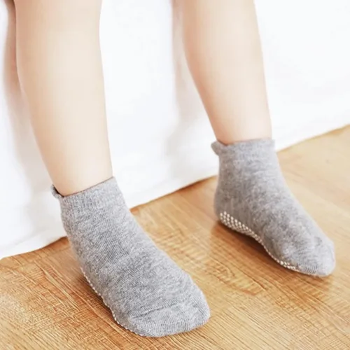 Vista 6 de Dorobios Calcetines de algodón con agarre antideslizante para bebé, calcetines de algodón con agarre para niños 2-3T, coloridos 6 pares