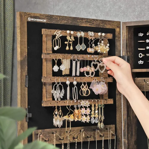 Vista 8 de SONGMICS Armario de joyería con cerradura con espejo, organizador de almacenamiento de joyas para ahorrar espacio montado en la pared, color marrón