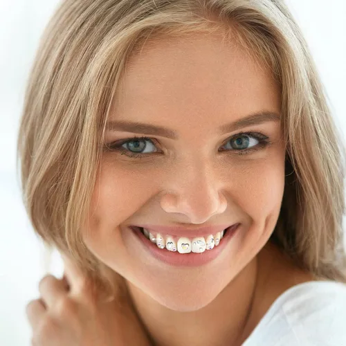 Vista 5 de 377 piezas de joyas de dientes de 4 formas, gemas de dientes de cristal para bricolaje, adornos reflectantes de cristal artificial profesional