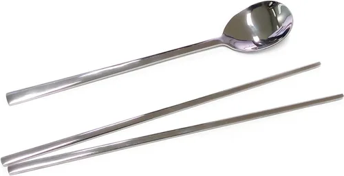 Vista 5 de Cubertería tradicional coreana de acero inoxidable cucharas y palillos juego de vajilla con mano larga, reutilizable (sin patrón)