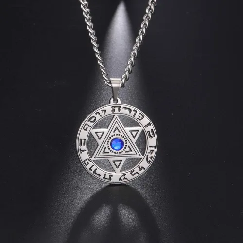 Vista 3 de LIKGREAT Jewish Star of David Necklace Israel Hebrew Inscription Megan Star Pendant Necklaces for Women Christian Jewelry Gifts