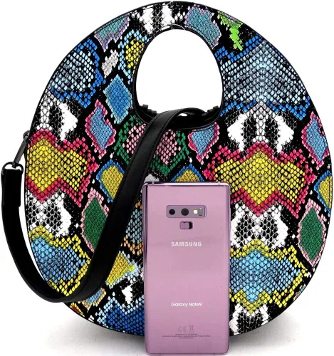 Vista 4 de Bolso bandolera con flecos de piel vegana con estampado de leopardo de serpiente