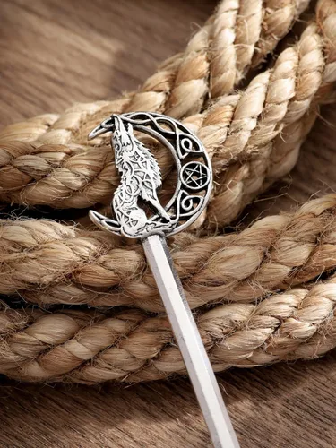 Vista 6 de HAQUIL Wolf Crescent Moon - Palo de pelo para mujeres y hombres, horquilla gótica punk con diseño vikingo para hombres y mujeres, joyería de regalo