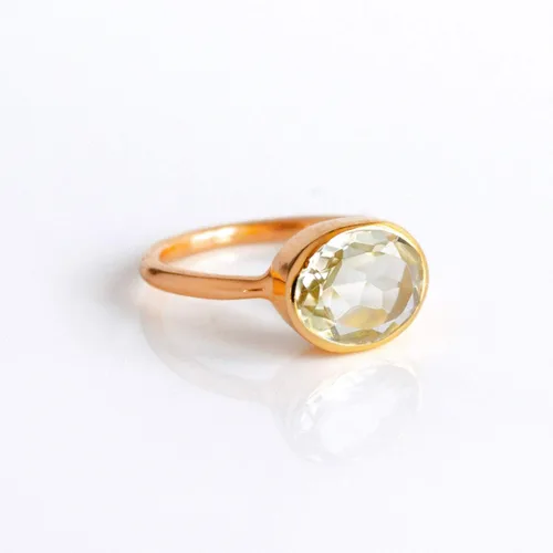 Vista 66 de Oval Birthstone Ring Bezel Set in Vermeil Gold, Sterling Silver, or Rose Gold, Stacking Birthstone Ring [rOMB]