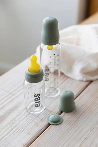 Vista 3 de BIBS Botella de vidrio 7.6 fl oz Hecho en Dinamarca