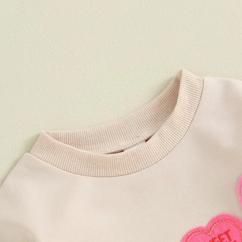 Vista 4 de Conjunto de manga larga para bebés y niñas, con texto en inglés My First Valentines Day