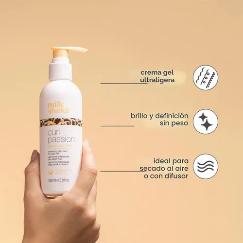 Vista 2 de milk_shake Curl Passion - Fluido potenciador Crema de gel ligera, 6.8